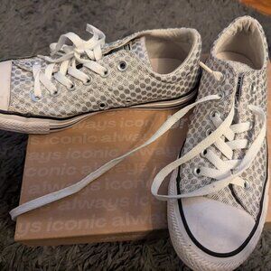 Silver Spotted Converse (Size 7)